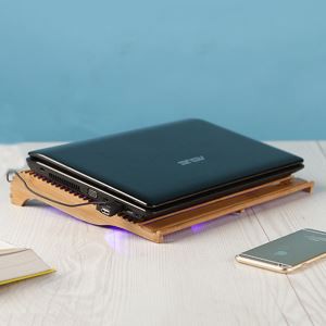 Ventilador de refrigeració de bambú per ordinadors portàtils