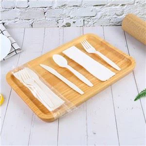 Coberteria compostable amb blat de moro